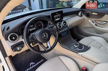 Купе Mercedes-Benz C-Class 2016 в 