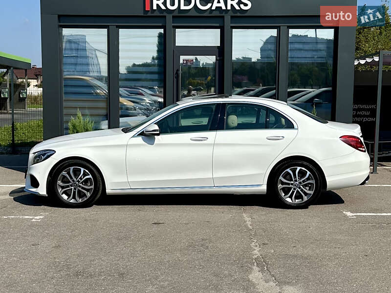 Седан Mercedes-Benz C-Class 2017 в Кременчуге