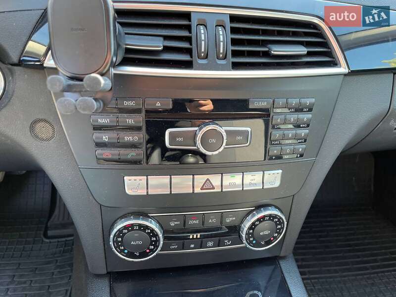 Универсал Mercedes-Benz C-Class 2013 в Киеве фото 18 Универсал Mercedes-Benz C-Class 2013 в Киеве