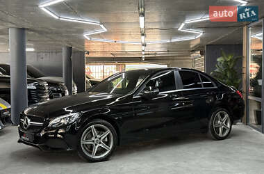 Седан Mercedes-Benz C-Class 2015 в 