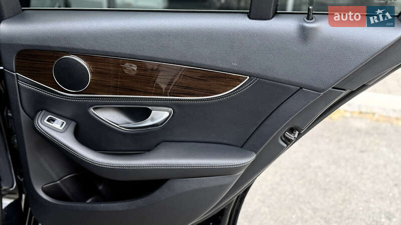 Седан Mercedes-Benz C-Class 2015 в Запорожье