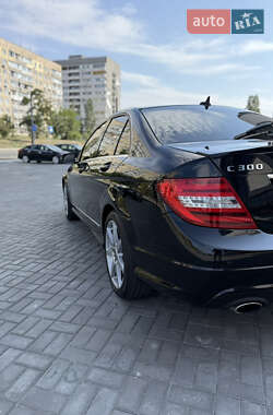Седан Mercedes-Benz C-Class 2013 в 