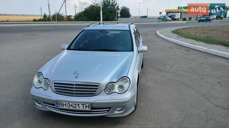 Mercedes-Benz C-Class 2007