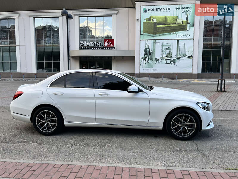 Седан Mercedes-Benz C-Class 2014 в Киеве