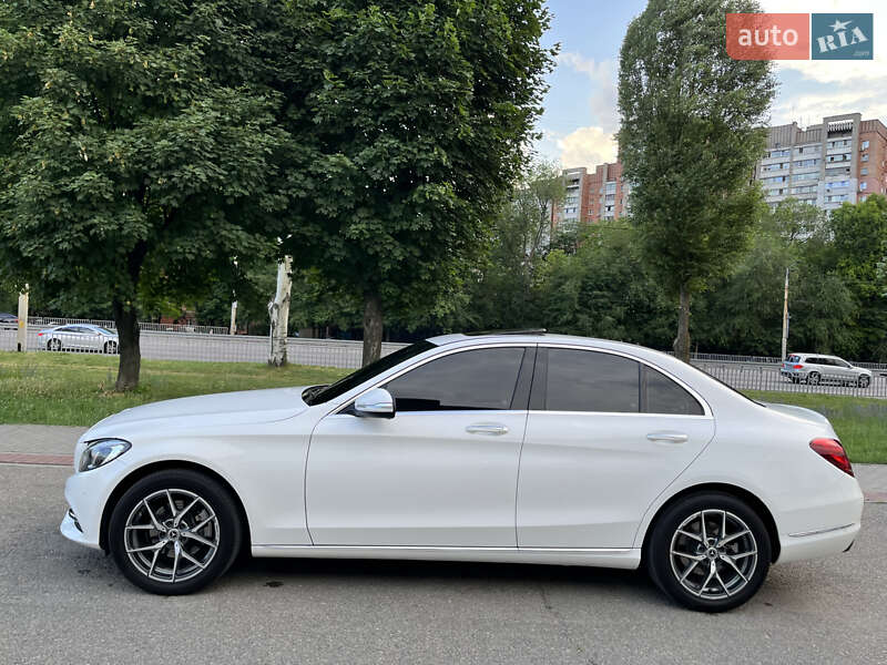 Седан Mercedes-Benz C-Class 2014 в Киеве