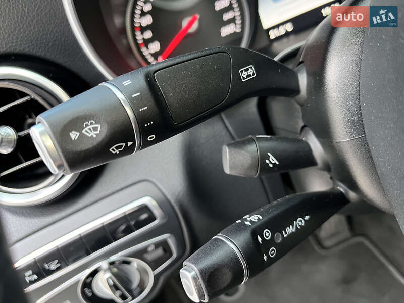 Седан Mercedes-Benz C-Class 2014 в Киеве