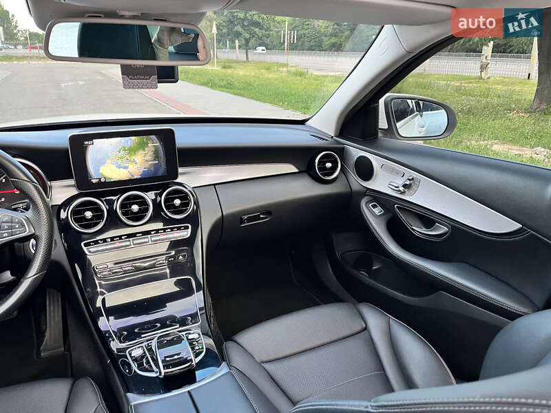 Седан Mercedes-Benz C-Class 2014 в Киеве