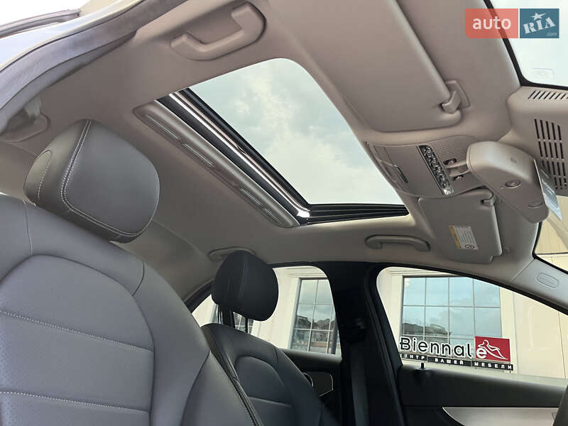 Седан Mercedes-Benz C-Class 2014 в Киеве