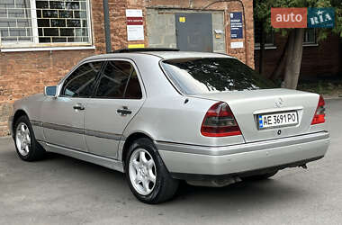 Седан Mercedes-Benz C-Class 1997 в 
