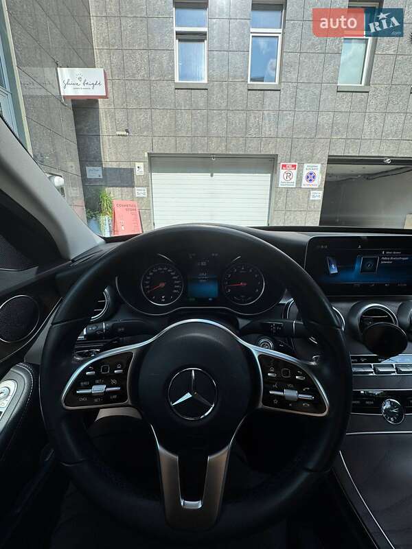 Седан Mercedes-Benz C-Class 2018 в Києві фото 12 Седан Mercedes-Benz C-Class 2018 в Києві