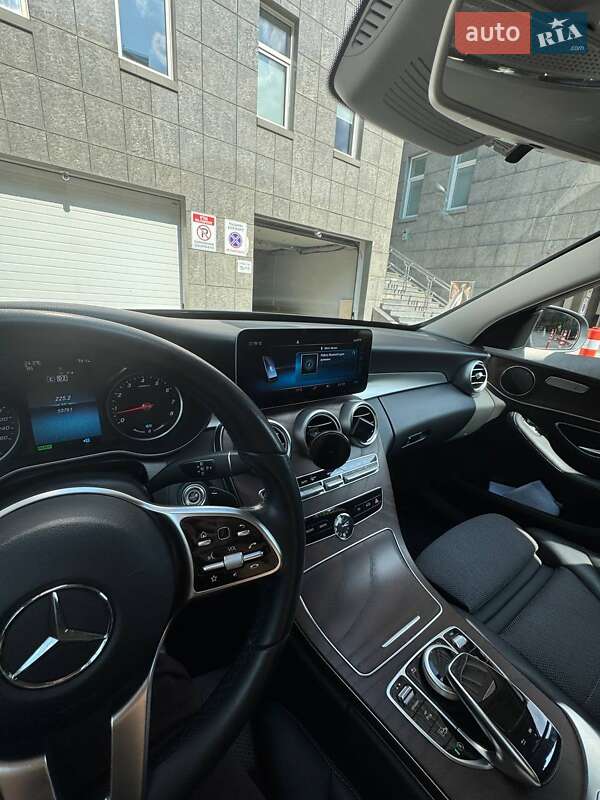 Седан Mercedes-Benz C-Class 2018 в Києві фото 13 Седан Mercedes-Benz C-Class 2018 в Києві