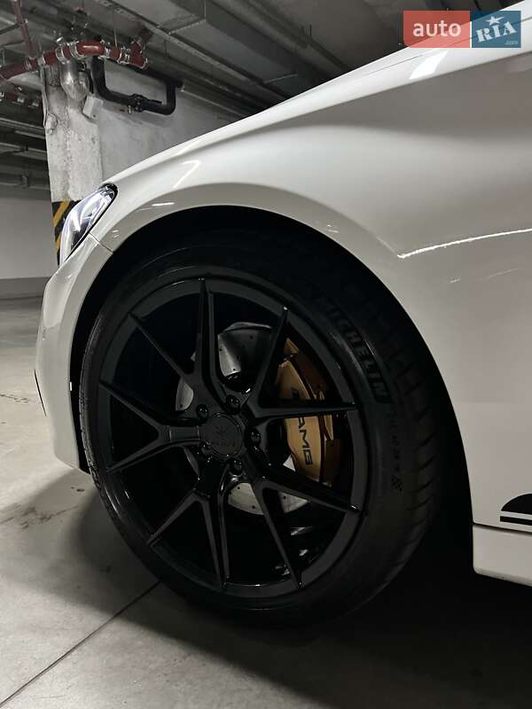 Седан Mercedes-Benz C-Class 2015 в Киеве