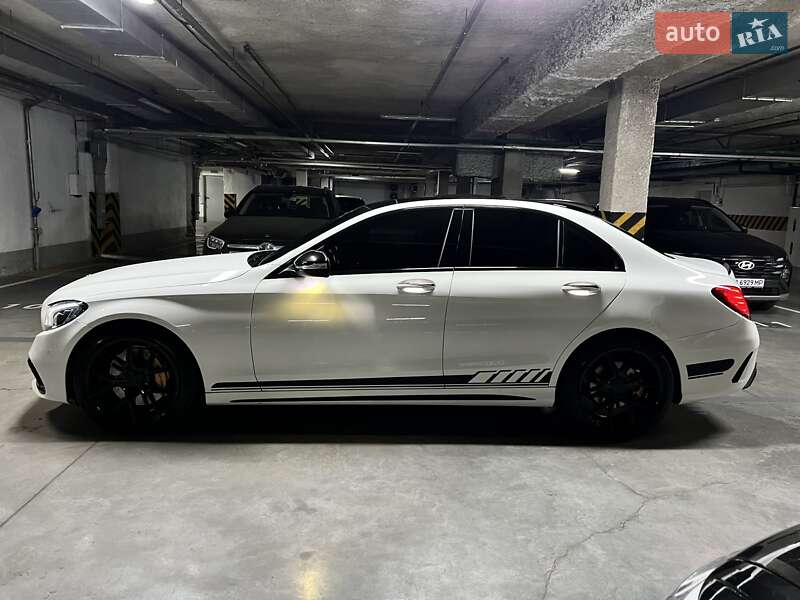 Седан Mercedes-Benz C-Class 2015 в Киеве