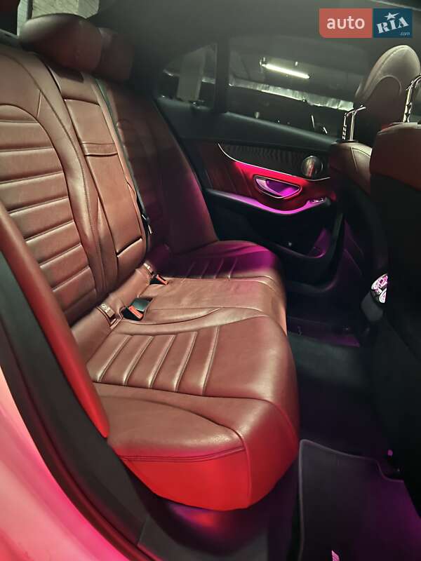 Седан Mercedes-Benz C-Class 2015 в Киеве