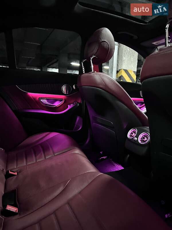 Седан Mercedes-Benz C-Class 2015 в Киеве