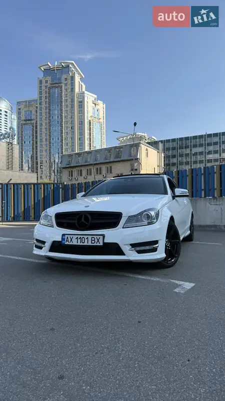 Mercedes-Benz C-Class