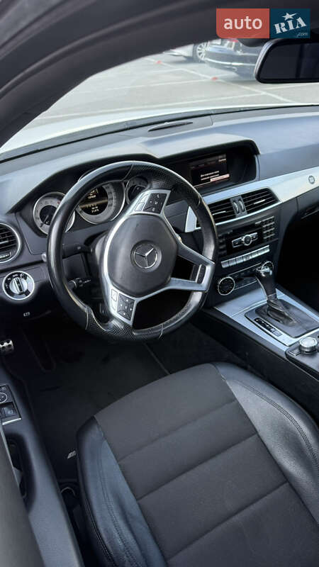 Купе Mercedes-Benz C-Class 2012 в Харькове