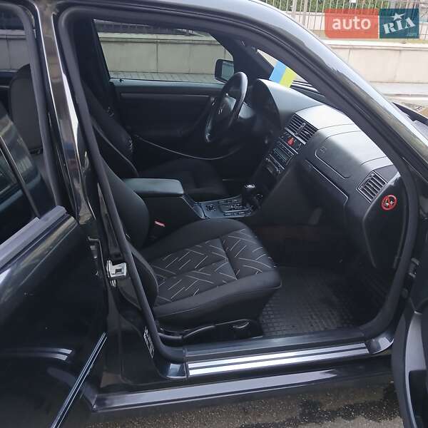 Седан Mercedes-Benz C-Class 1999 в Киеве фото 5 Седан Mercedes-Benz C-Class 1999 в Киеве