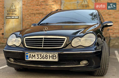 Универсал Mercedes-Benz C-Class 2002 в Виннице