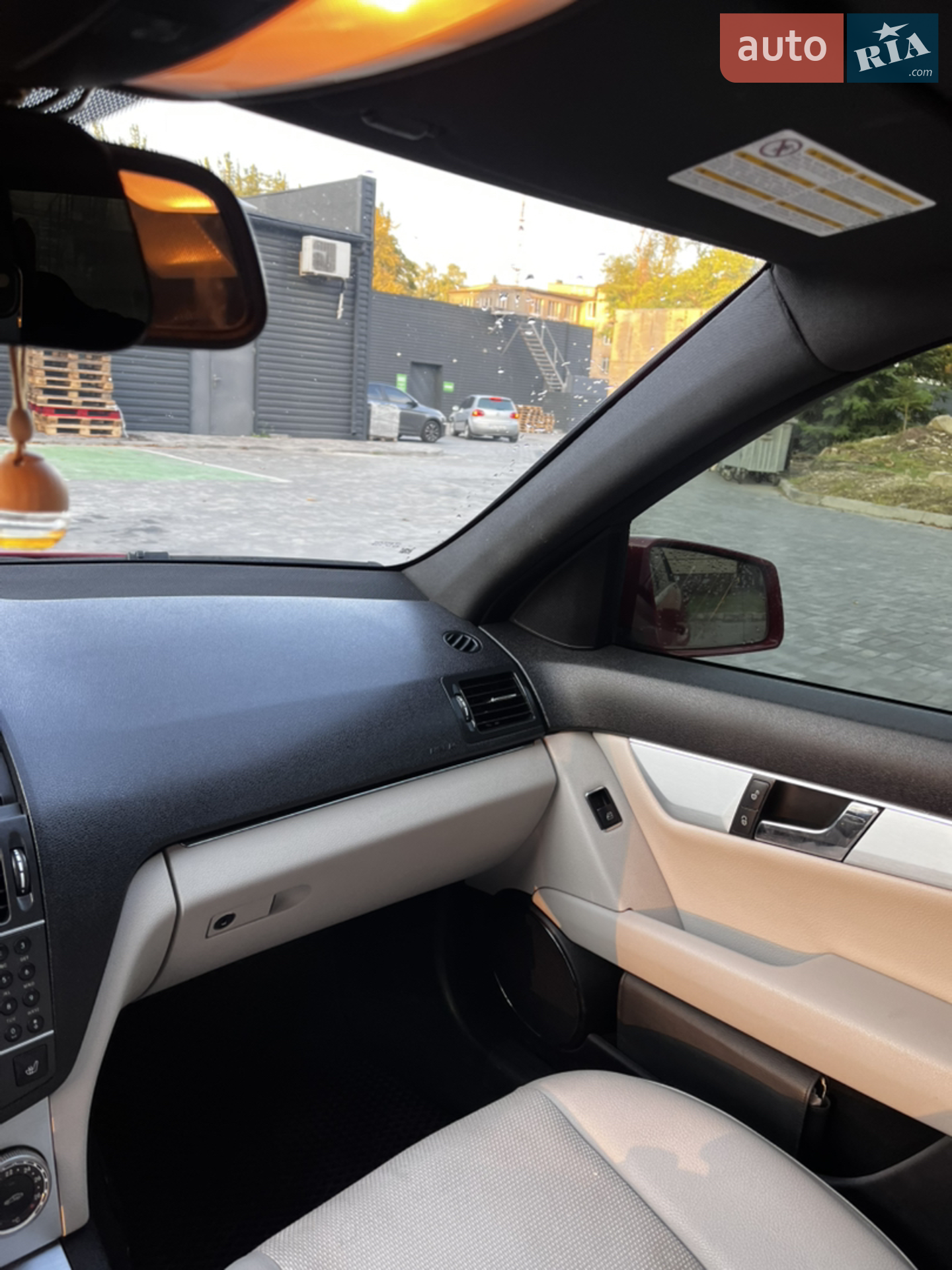 2010 Mercedes-Benz C-klasse - мініатюра 17