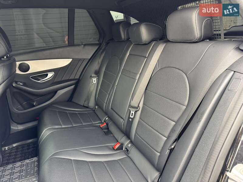 Універсал Mercedes-Benz C-Class 2016 в Тернополі