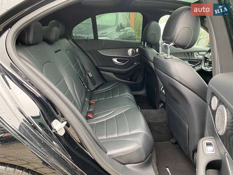 Седан Mercedes-Benz C-Class 2014 в Львове