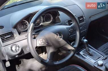 Седан Mercedes-Benz C-Class 2010 в 