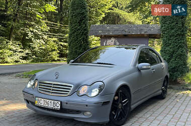 Седан Mercedes-Benz C-Class 2005 в Дрогобичі
