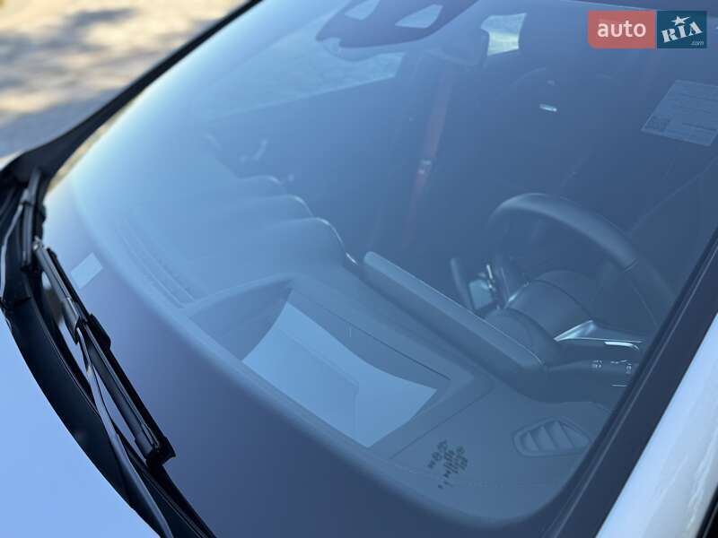 Седан Mercedes-Benz C-Class 2024 в Киеве