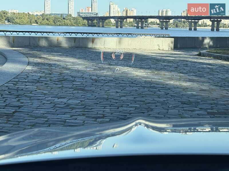 Седан Mercedes-Benz C-Class 2024 в Киеве