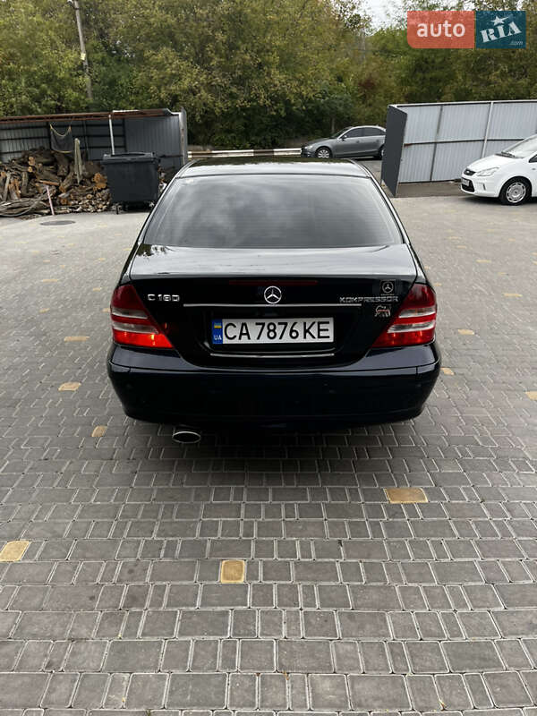 Седан Mercedes-Benz C-Class 2006 в Первомайске