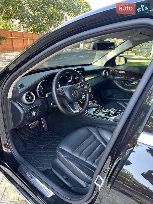 Седан Mercedes-Benz C-Class 2016 в Павлограді