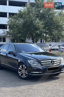 Седан Mercedes-Benz C-Class 2012 в Полтаве