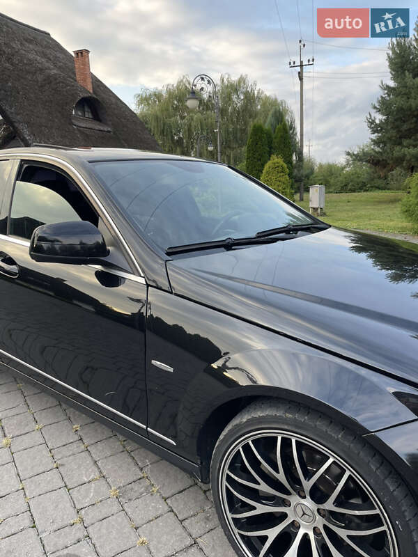 Седан Mercedes-Benz C-Class 2007 в Івано-Франківську