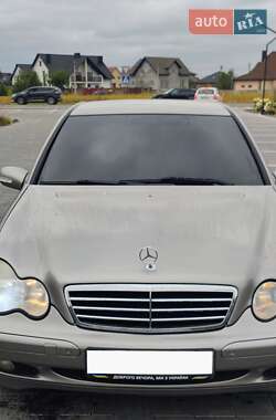 Седан Mercedes-Benz C-Class 2003 в Луцьку