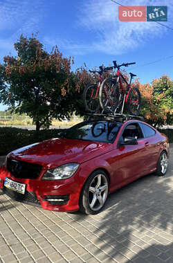 Купе Mercedes-Benz C-Class 2013 в 