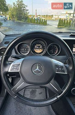 Седан Mercedes-Benz C-Class 2011 в 