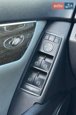 Седан Mercedes-Benz C-Class 2011 в 