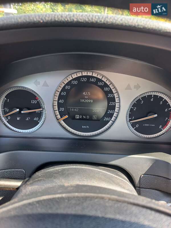 Седан Mercedes-Benz C-Class 2008 в Житомире фото 2 Седан Mercedes-Benz C-Class 2008 в Житомире