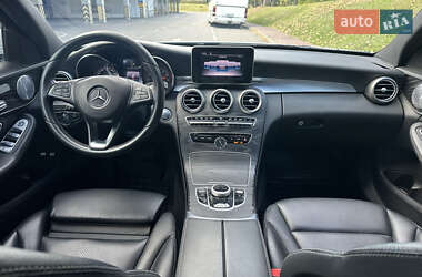Седан Mercedes-Benz C-Class 2017 в 
