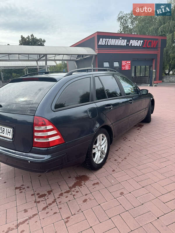 Универсал Mercedes-Benz C-Class 2003 в Ровно фото 7 Универсал Mercedes-Benz C-Class 2003 в Ровно