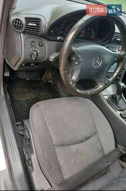 Универсал Mercedes-Benz C-Class 2003 в 