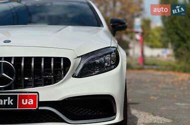 Купе Mercedes-Benz C-Class 2016 в 