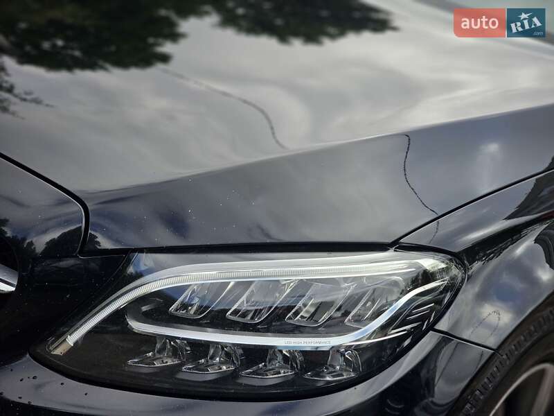 Універсал Mercedes-Benz C-Class 2019 в Львові