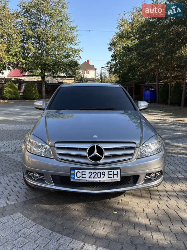 Седан Mercedes-Benz C-Class 2007 в Черновцах