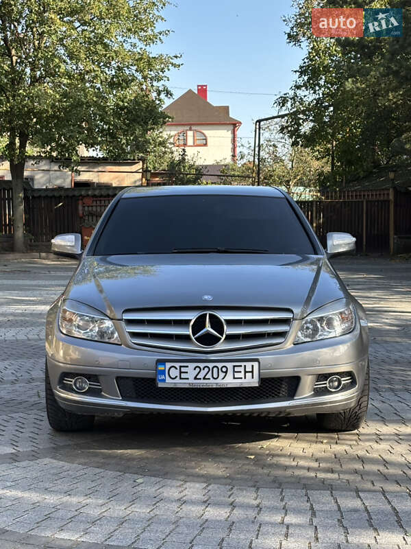 Седан Mercedes-Benz C-Class 2007 в Черновцах