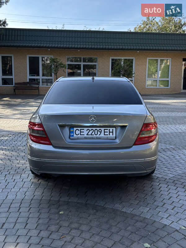 Седан Mercedes-Benz C-Class 2007 в Черновцах