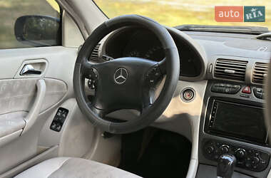 Универсал Mercedes-Benz C-Class 2003 в 