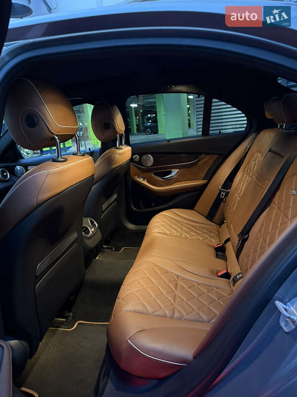 Седан Mercedes-Benz C-Class 2015 в Киеве фото 4 Седан Mercedes-Benz C-Class 2015 в Киеве