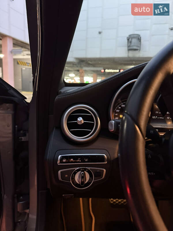 Седан Mercedes-Benz C-Class 2015 в Киеве фото 10 Седан Mercedes-Benz C-Class 2015 в Киеве